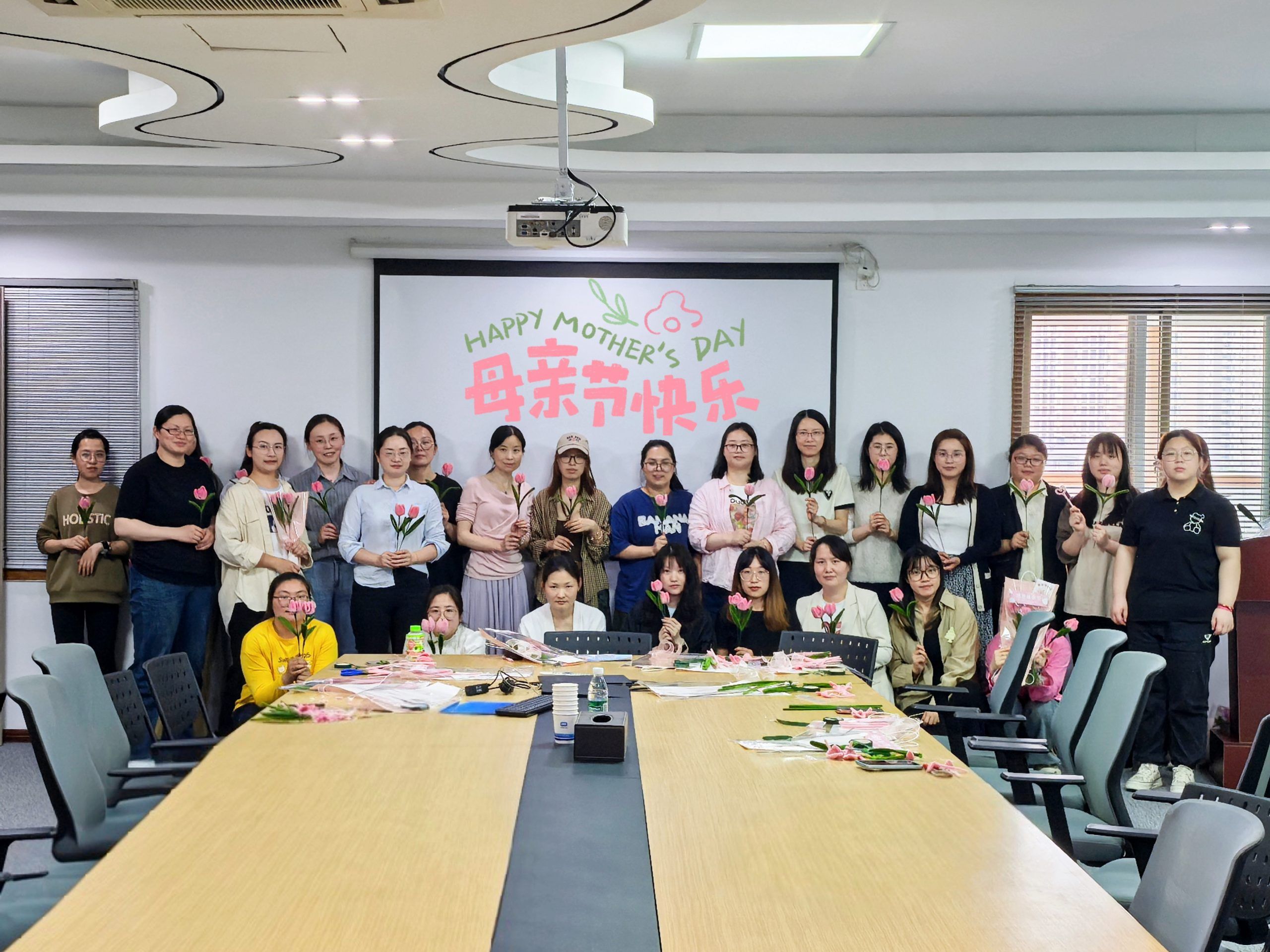 時光禮贊 永恒綻放 | 國貿母親節DIY活動精彩花絮